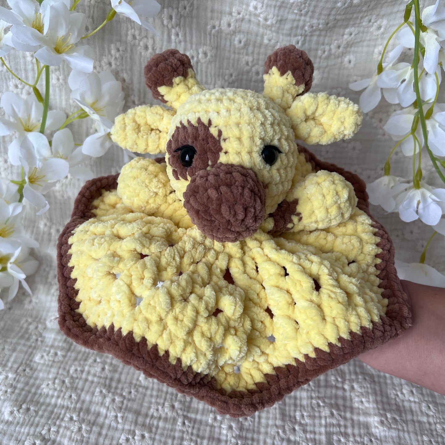Doudou girafe en crochet