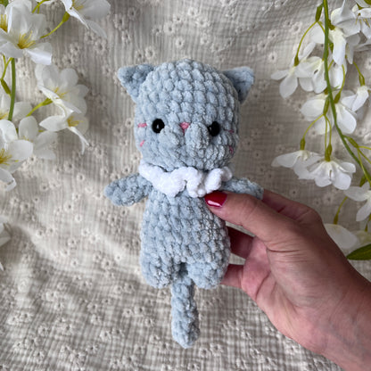 Chat gris en crochet