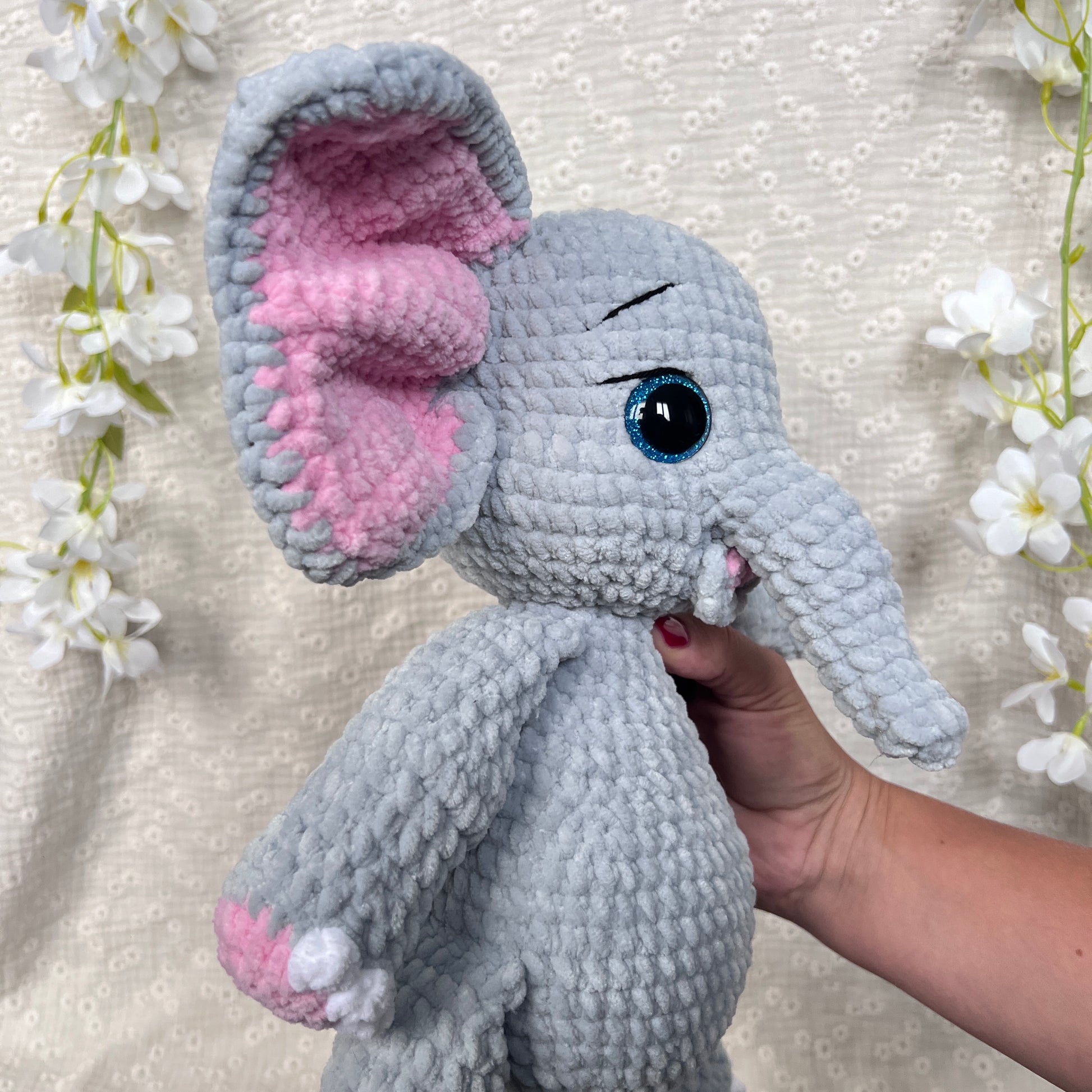Éléphant géant au crochet