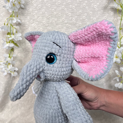 Éléphant géant au crochet