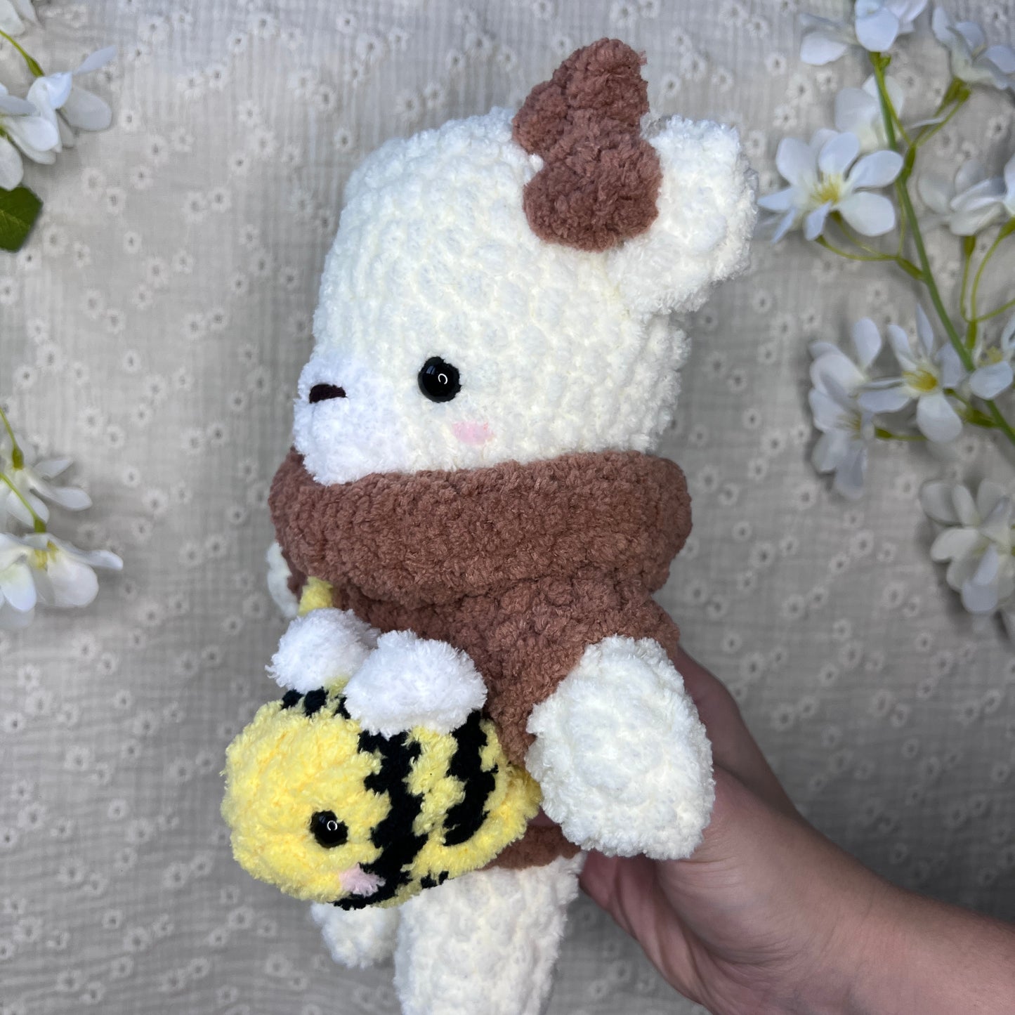 Ourson pull et sac abeille