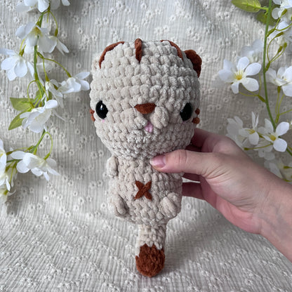 Peluche chat géant en crochet