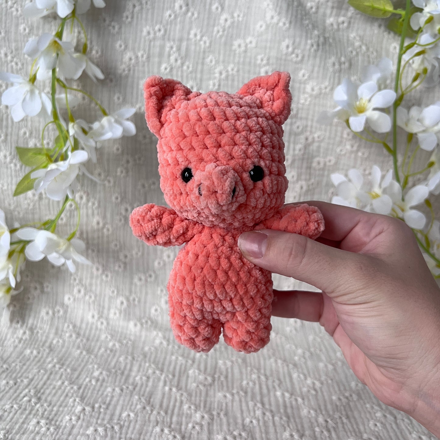 Peluche cochon rose en crochet