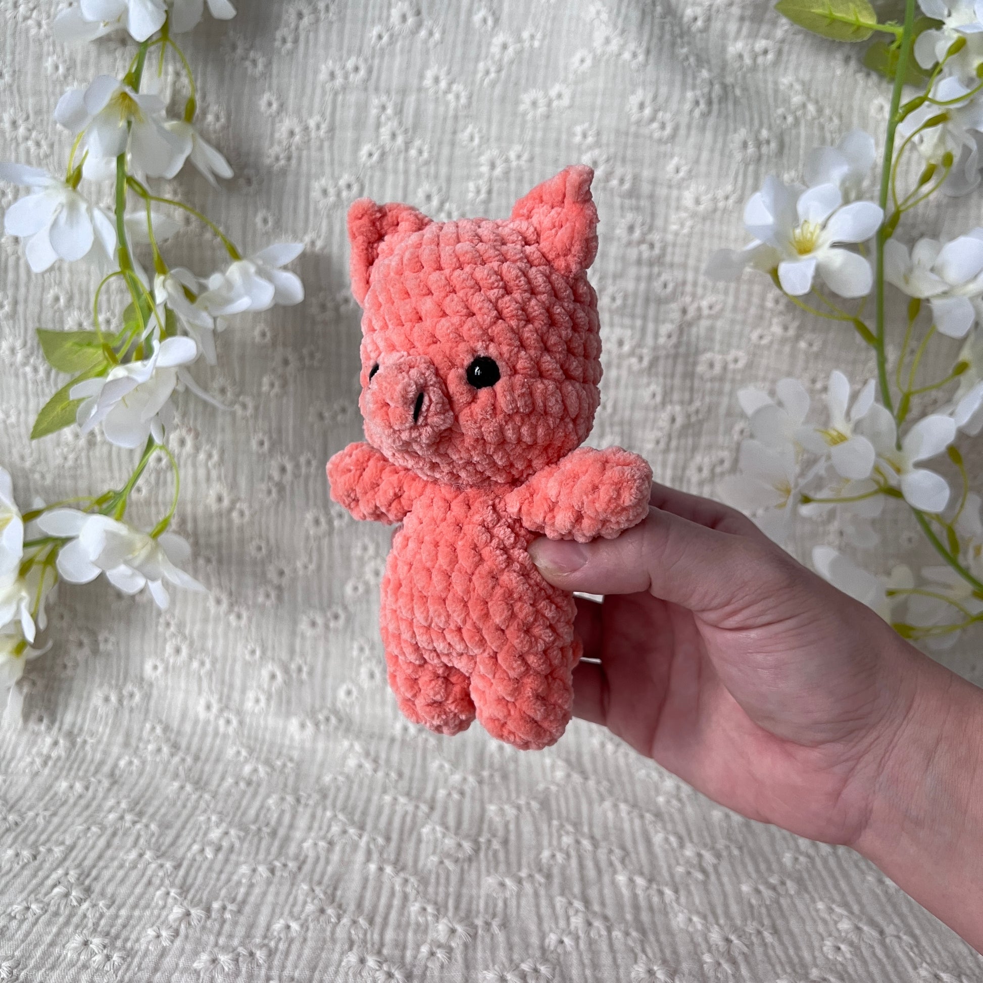 Peluche cochon rose en crochet