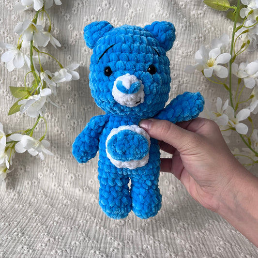 Peluche ourson bleu en crochet