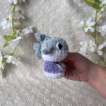 Peluche requin basket en crochet