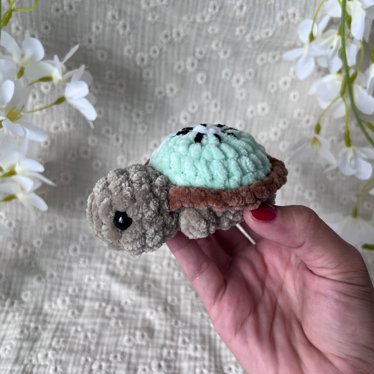 Tortue kiwi en crochet