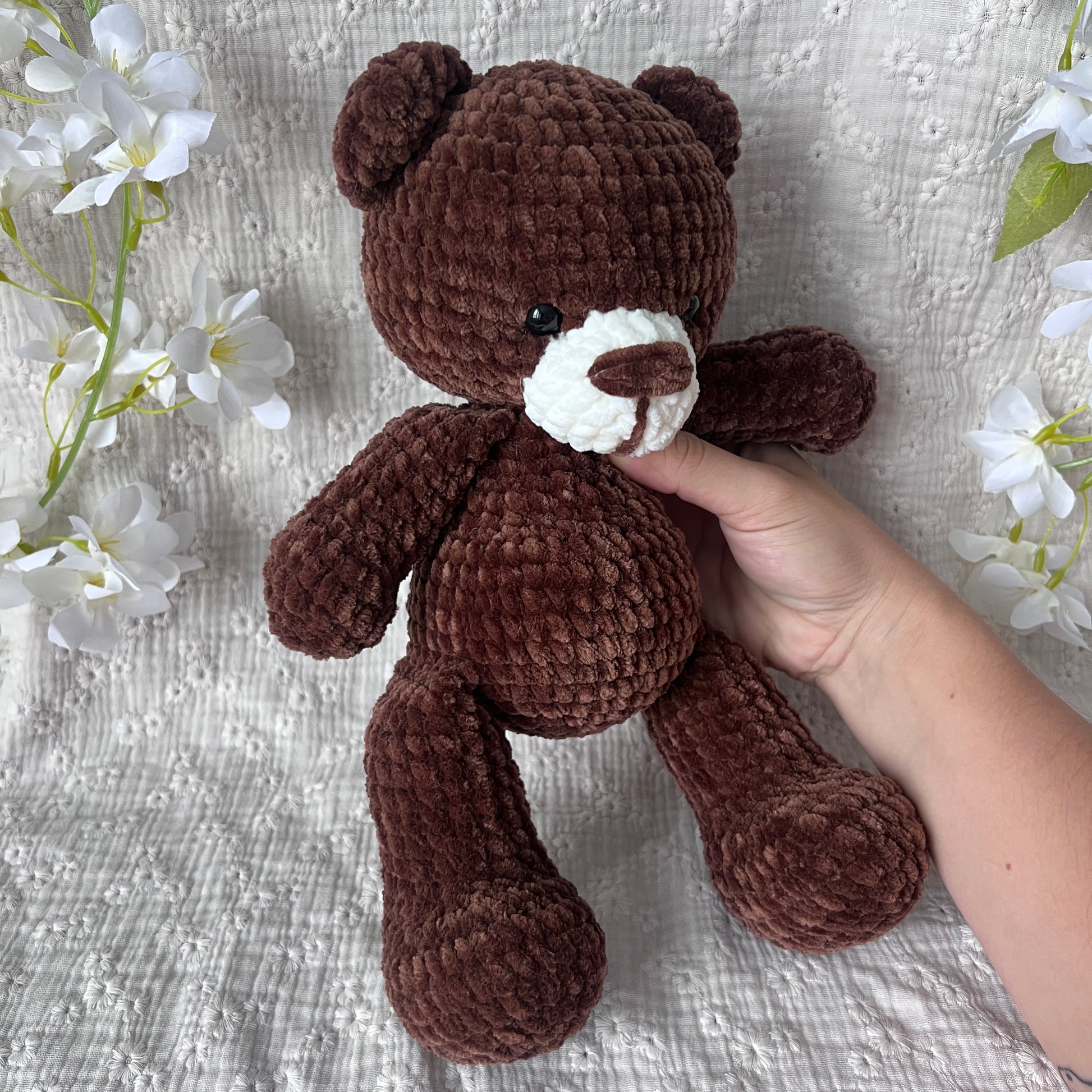 ourson en peluche crochet marron