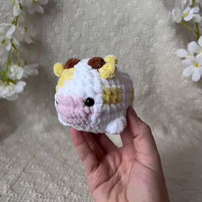 peluche vache pouf en crochet jaune