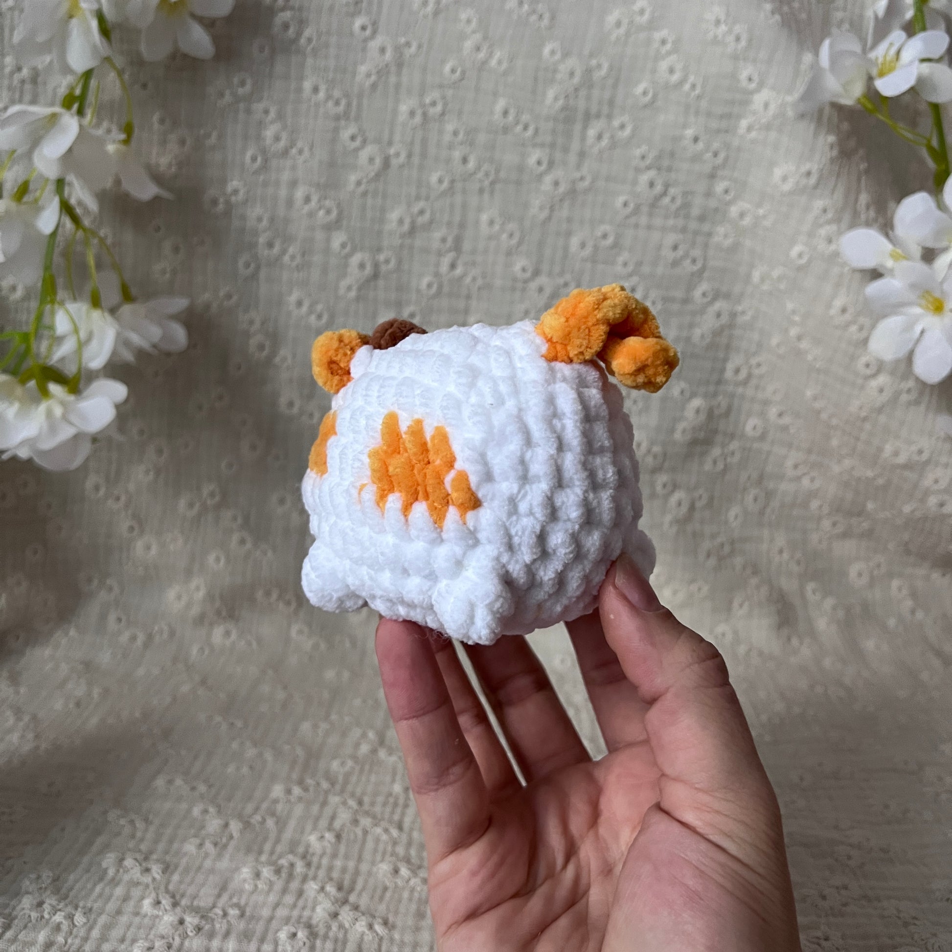 peluche vache pouf en crochet orange